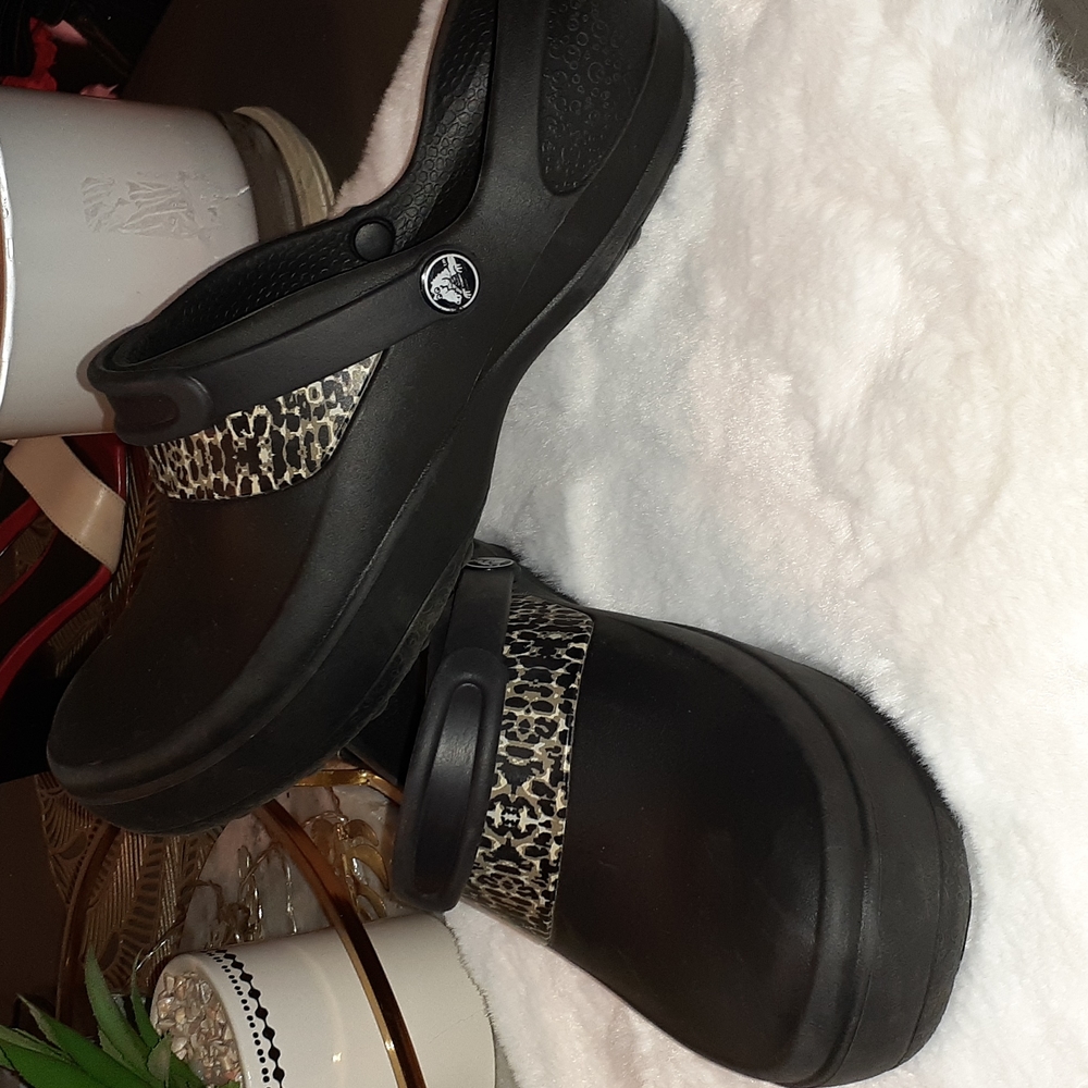Crocs - Picture 4 of 7